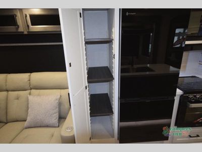2027 Venture RV SportTrek Touring Edition - Photo 30