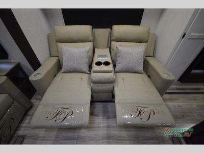 2027 Venture RV SportTrek Touring Edition - Photo 26