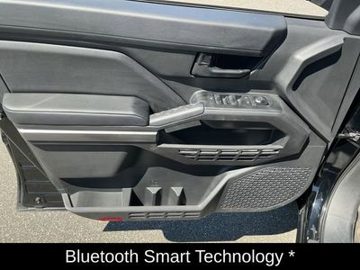 2025 Toyota Tacoma — photo 13 view