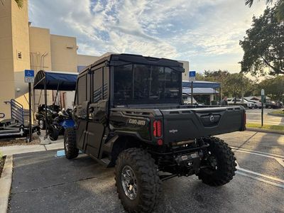 2023 Can-Am Defender MAX Lone Star Cab HD10 — photo 7 view