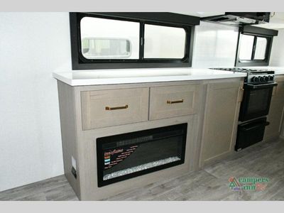 2026 Jayco Eagle HT — photo 13 view