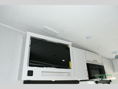 2026 Jayco Eagle HT — photo 15 view