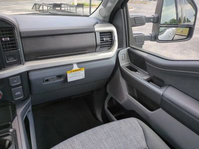 2026 Ford F-250SD — photo 17 view