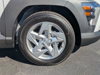 2026 Hyundai KONA — photo 11 view