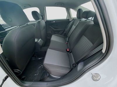 2026 Volkswagen Jetta - Photo 19