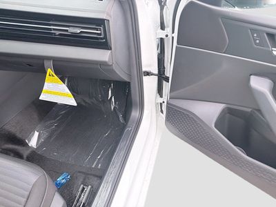 2026 Volkswagen Jetta - Photo 23