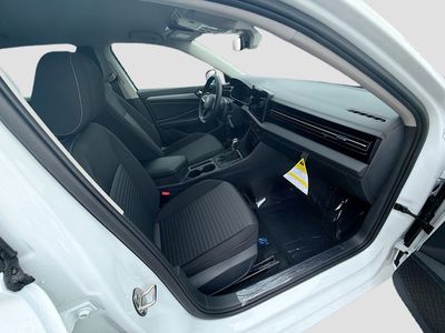 2026 Volkswagen Jetta - Photo 22