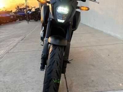 2025 Honda CB500F - Photo 3