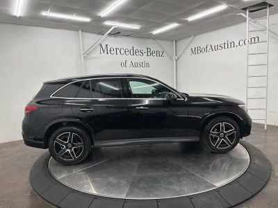 2026 Mercedes-Benz GLC — photo 8 view