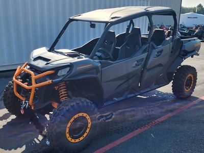 2025 Can-Am Commander XT-P 1000R - Photo 2