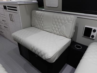 2026 Coachmen Apex Ultra Lite — photo 12 view