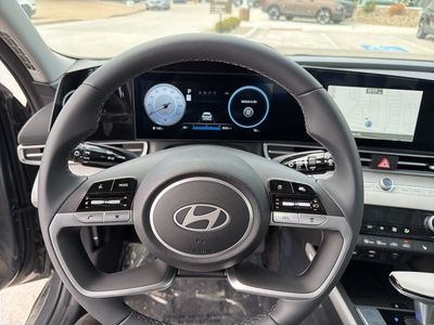 2026 Hyundai Elantra - Photo 21