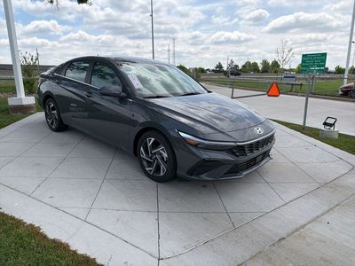 2026 Hyundai Elantra - Photo 6