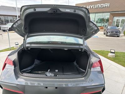 2026 Hyundai Elantra - Photo 10