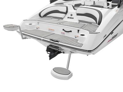 2025 Yamaha Boats AR195 - Photo 1