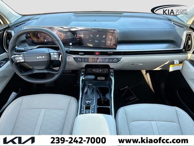 2026 Kia Sorento — photo 15 view