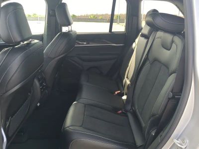 2026 Jeep Grand Cherokee — photo 16 view