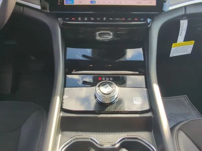 2026 Jeep Grand Cherokee — photo 21 view