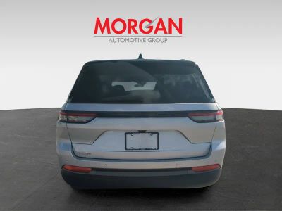 2026 Jeep Grand Cherokee — detail view