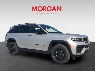 2026 Jeep Grand Cherokee — side profile view