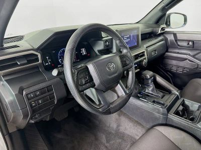 2025 Toyota Tacoma — photo 7 view
