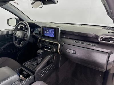 2025 Toyota Tacoma — photo 28 view