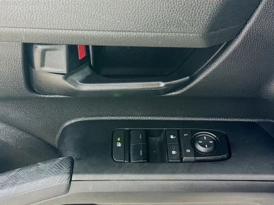 2025 Toyota Tacoma — photo 18 view