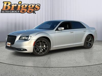 2023 Chrysler 300 — side profile view