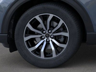 2026 Ford Explorer — photo 19 view