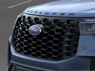 2026 Ford Explorer — photo 17 view