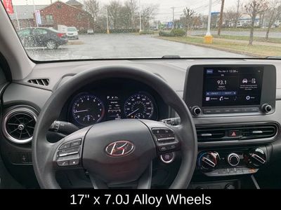 2023 Hyundai Kona SEL - Photo 16