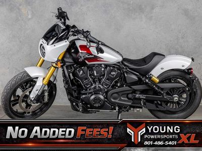 2025 Indian Motorcycle 101 Scout Ghost White Metallic with Graphics - Photo 1