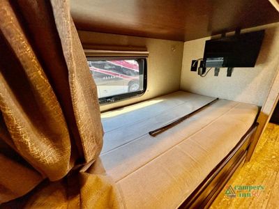 2018 Four Winds RV Four Winds - Photo 44