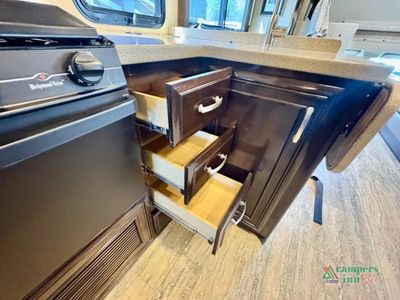 2018 Four Winds RV Four Winds - Photo 34