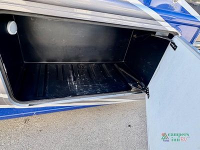 2018 Four Winds RV Four Winds - Photo 10