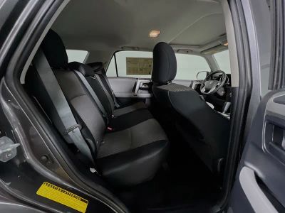 2011 Toyota 4Runner — photo 29 view