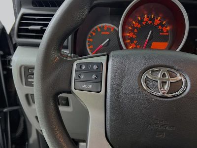 2011 Toyota 4Runner — photo 16 view