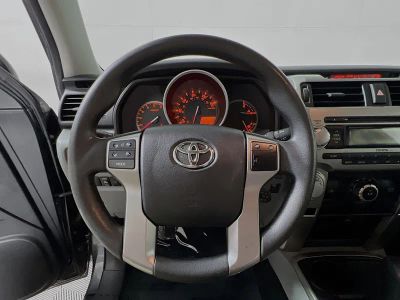 2011 Toyota 4Runner — photo 15 view
