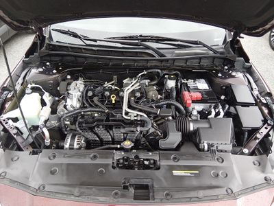 2024 Nissan Altima — photo 9 view
