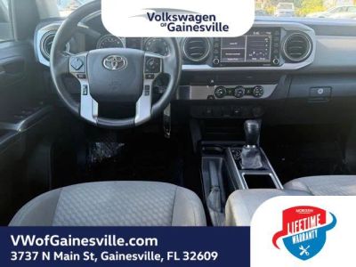 2023 Toyota Tacoma — photo 13 view