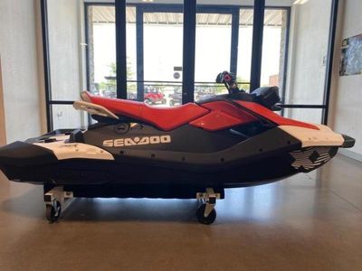 2026 Sea-Doo SparkTrixx for 3 Rotax 900 ACE - 90 iBR and Audio - Photo 11