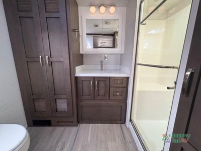 2025 Newmar Northern Star — photo 45 view