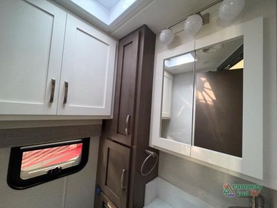 2025 Newmar Northern Star — photo 33 view