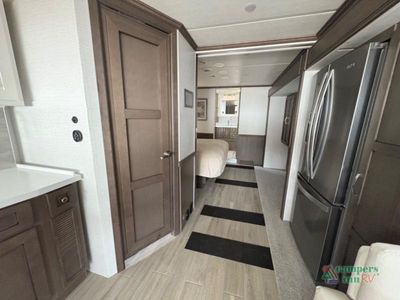 2025 Newmar Northern Star — photo 32 view