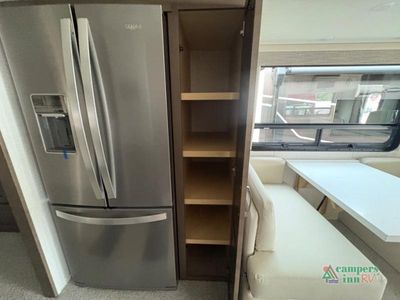 2025 Newmar Northern Star — photo 26 view