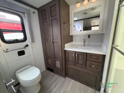 2025 Newmar Northern Star — photo 46 view
