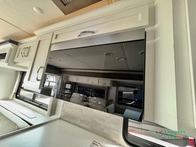 2025 Newmar Northern Star — photo 15 view