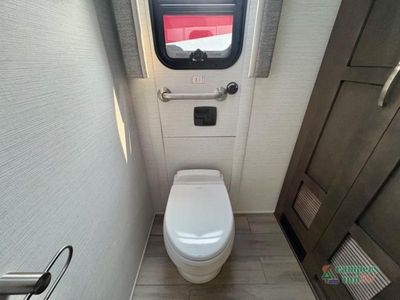 2025 Newmar Northern Star — photo 47 view