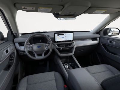 2026 Ford Explorer - Photo 3