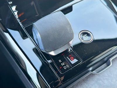 2026 Land Rover Range Rover Sport — photo 30 view